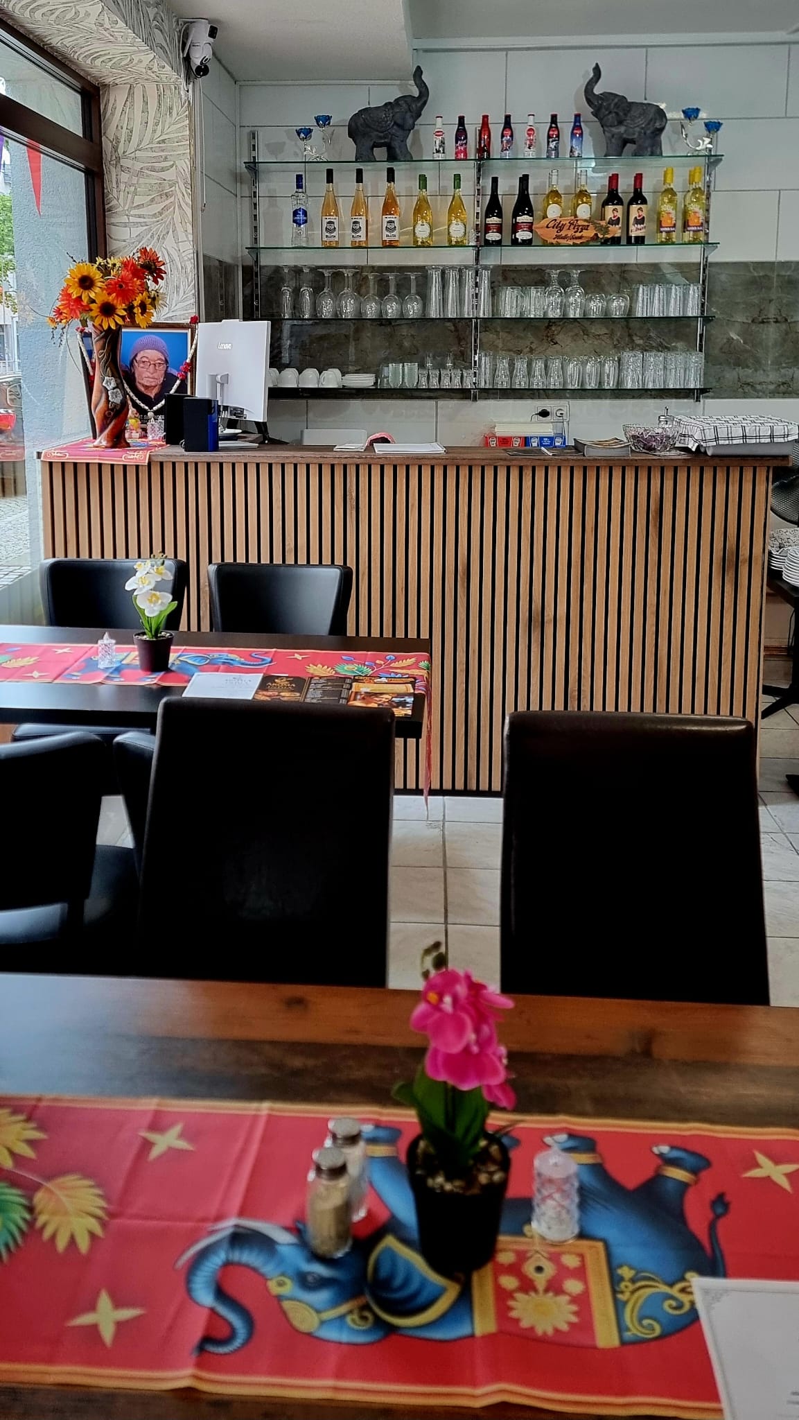 City Pizza Gastraum